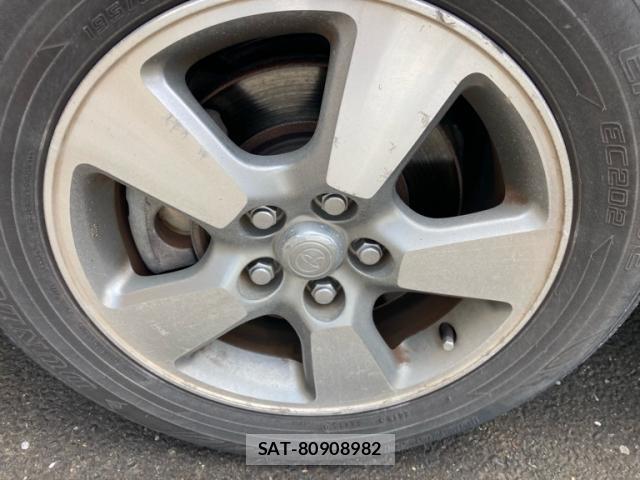 Toyota WISH 2013-08 8005224-7