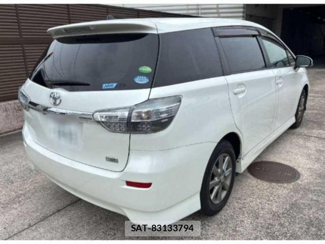 Toyota WISH 2014-03 8008276-1