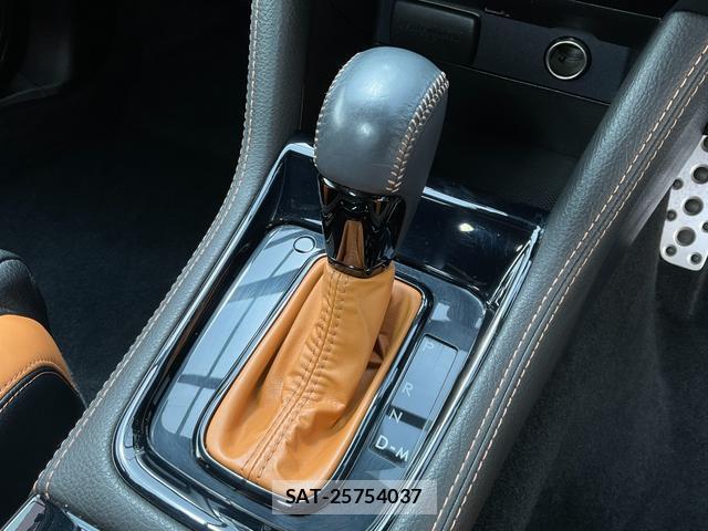 Subaru WRX S4 2015-12 8006538-16