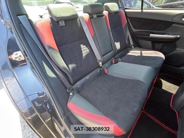 Subaru WRX STI 2017-04 8004927-10