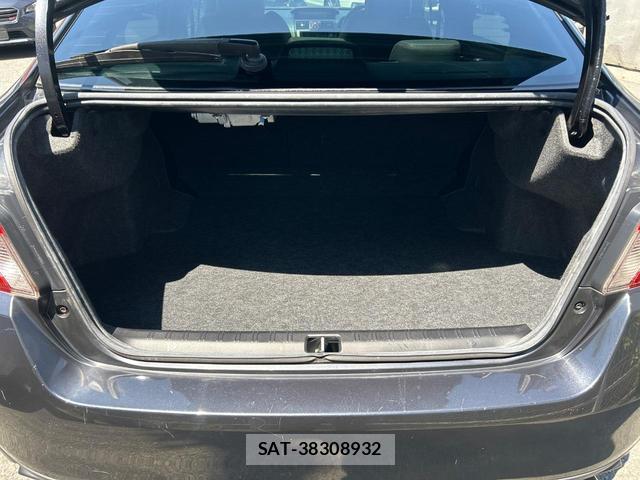 Subaru WRX STI 2017-04 8004927-12