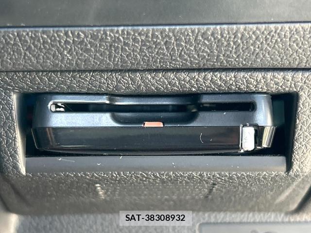Subaru WRX STI 2017-04 8004927-7