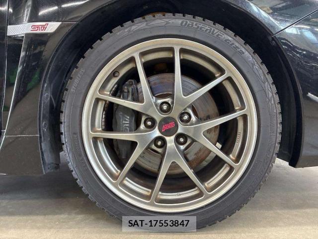Subaru WRX STI 2015-08 8009331-4