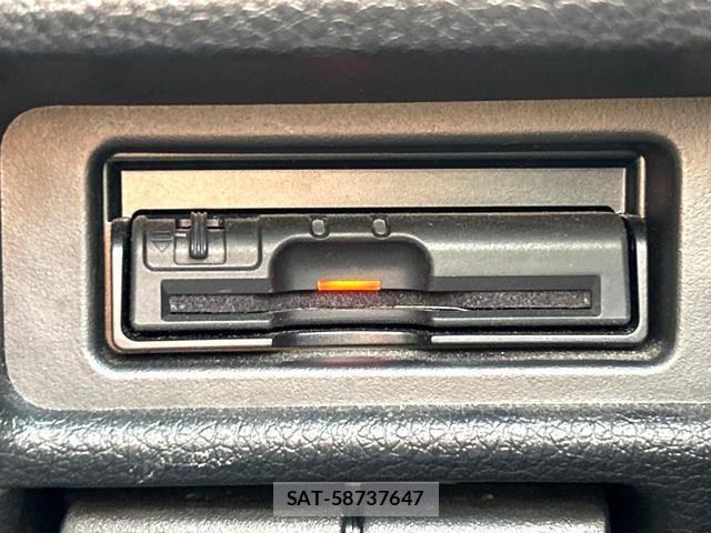 Nissan X-TRAIL 2013-12 8005094-6