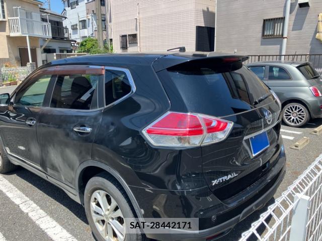 Nissan X-TRAIL 2014-02 8005366-1