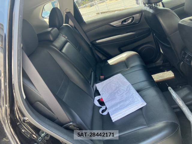 Nissan X-TRAIL 2014-02 8005366-11