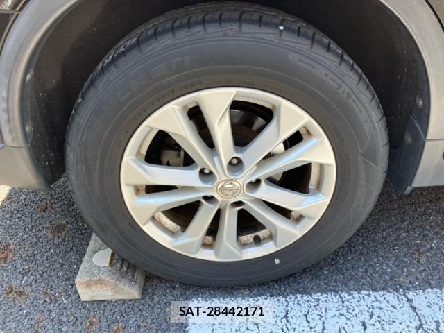 Nissan X-TRAIL 2014-02 8005366-3