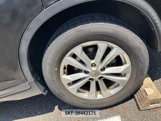 Nissan X-TRAIL 2014-02 8005366-4