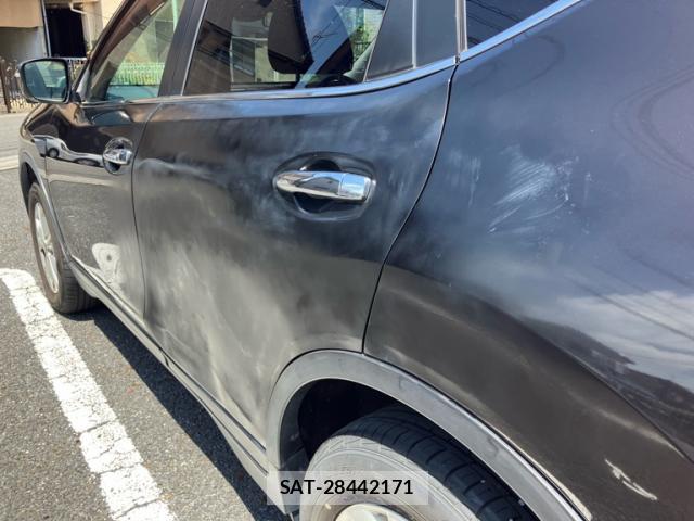 Nissan X-TRAIL 2014-02 8005366-7