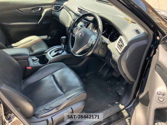 Nissan X-TRAIL 2014-02 8005366-9