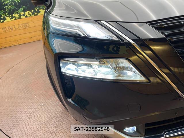 Nissan X-TRAIL 2023-11 8005470-11