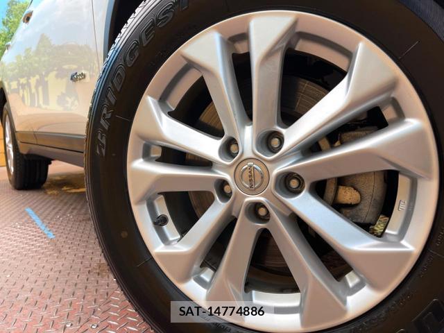 Nissan X-TRAIL 2016-05 8005475-12