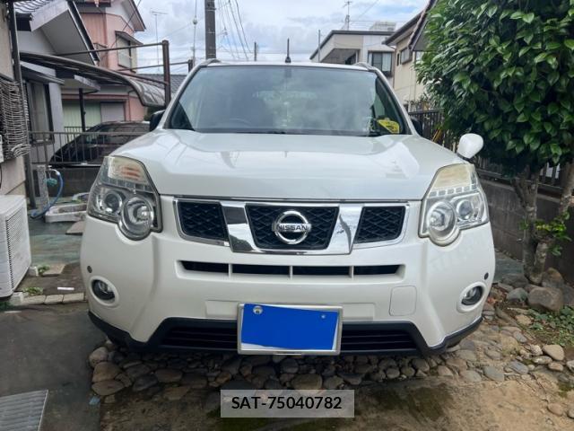 Nissan X-TRAIL 2012-02 8005674-0
