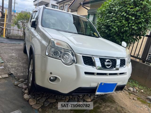 Nissan X-TRAIL 2012-02 8005674-1