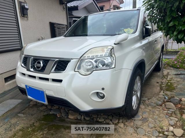 Nissan X-TRAIL 2012-02 8005674-2