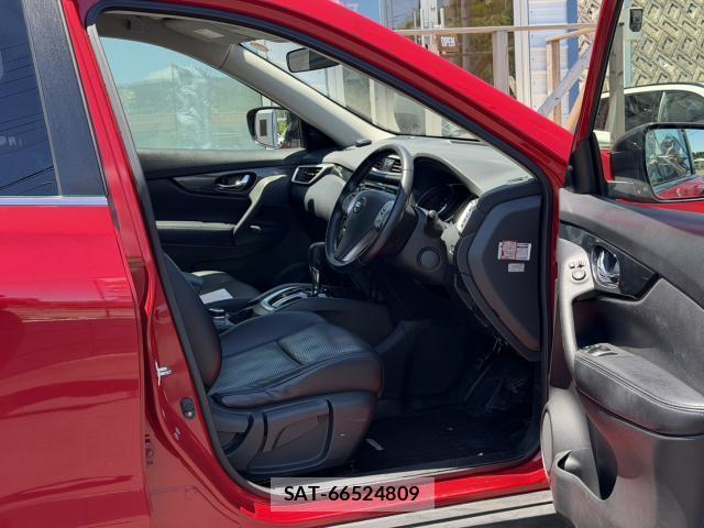 Nissan X-TRAIL 2015-07 8006962-14