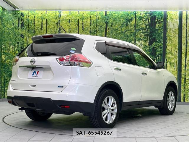Nissan X-TRAIL 2015-03 8007215-16