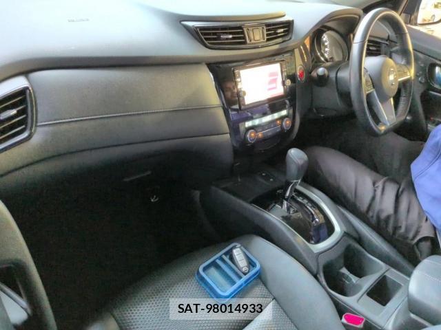 Nissan X-TRAIL 2017-07 8007500-2