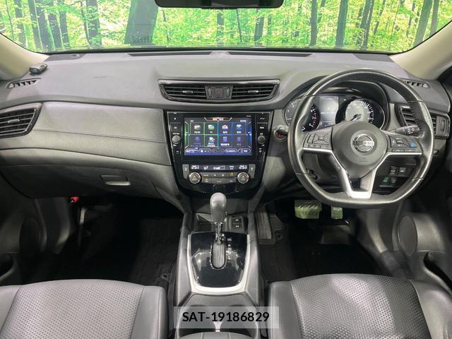 Nissan X-TRAIL 2017-11 8007709-1