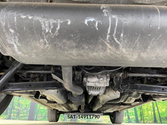 Nissan X-TRAIL 2016-04 8007710-18