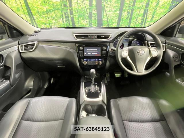 Nissan X-TRAIL 2014-03 8007713-1