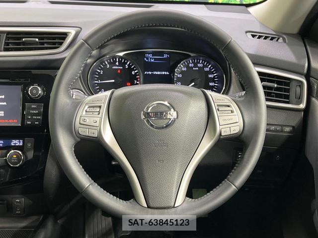 Nissan X-TRAIL 2014-03 8007713-10