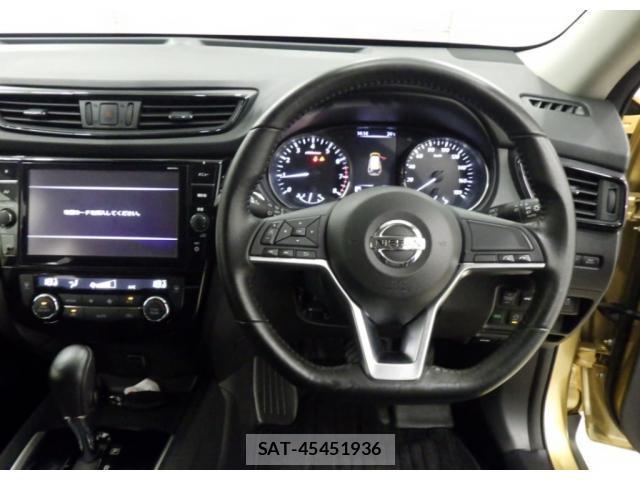 Nissan X-TRAIL 2017-10 8008180-2