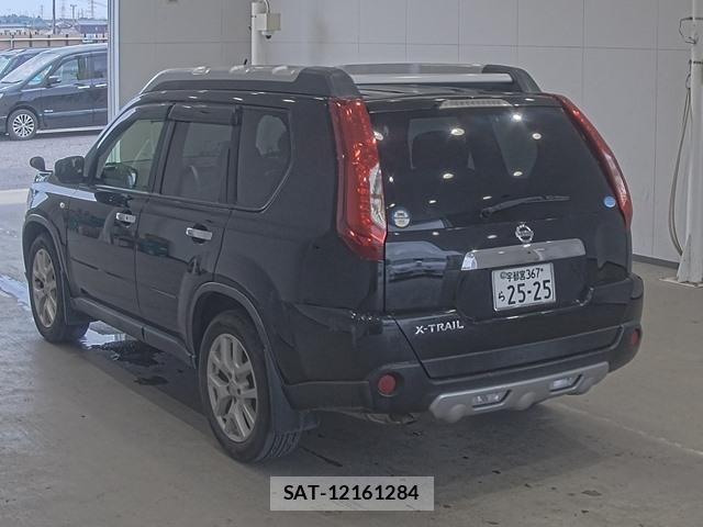 Nissan X-TRAIL 2013-10 8009307-1