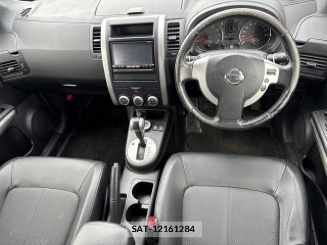 Nissan X-TRAIL 2013-10 8009307-2