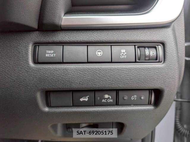 Nissan X-TRAIL 2026-03 8009381-11
