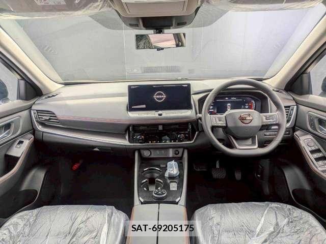 Nissan X-TRAIL 2026-03 8009381-4
