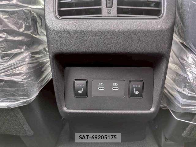 Nissan X-TRAIL 2026-03 8009381-7