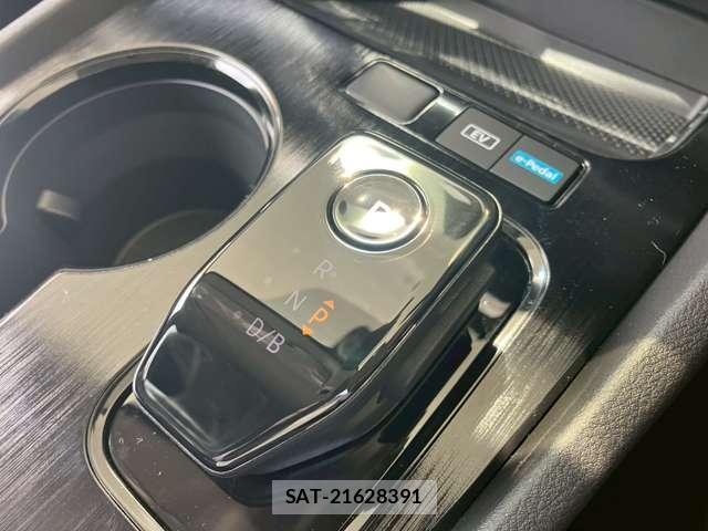 Nissan X-TRAIL 2026-03 8009383-12