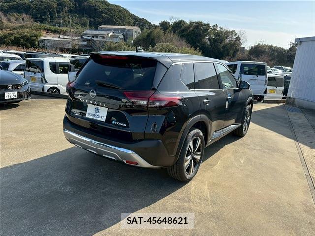Nissan X-TRAIL 2026-03 8009551-12