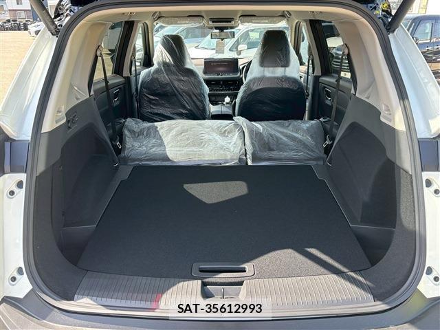 Nissan X-TRAIL 2026-03 8009552-6