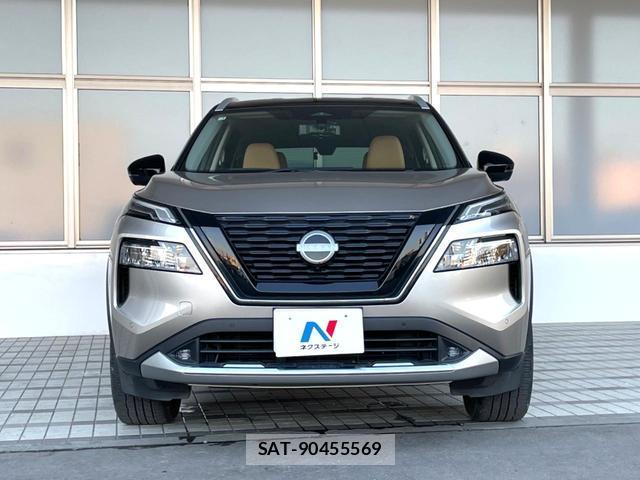 Nissan X-TRAIL 2023-04 8009912-13
