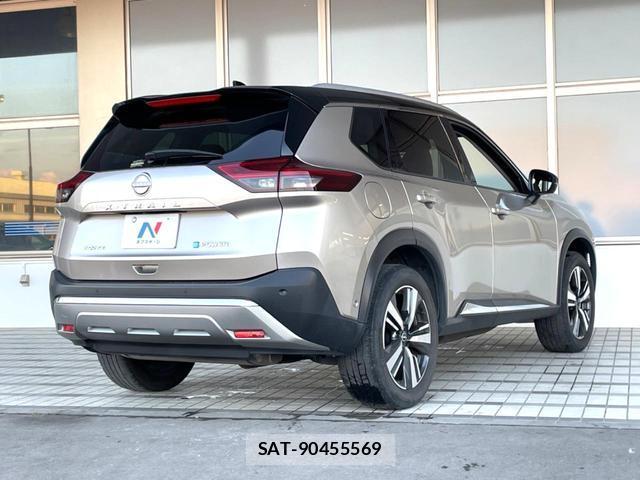 Nissan X-TRAIL 2023-04 8009912-16