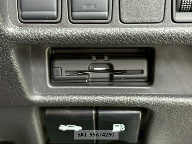 Nissan X-TRAIL 2021-02 8009918-9