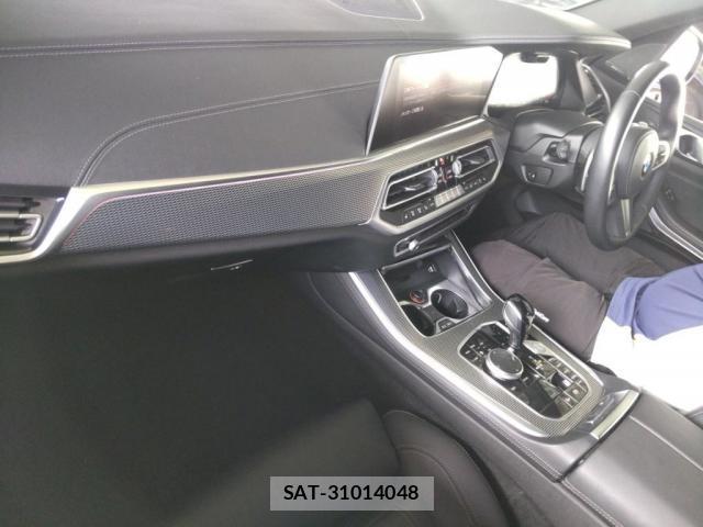 Bmw X5 2021-05 8009352-2