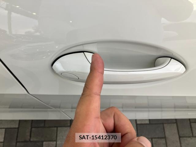 Bmw X7 2021-10 8011819-12