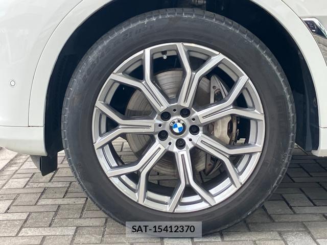 Bmw X7 2021-10 8011819-8