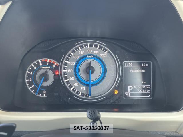 Suzuki X BEE 2018-03 8003544-12