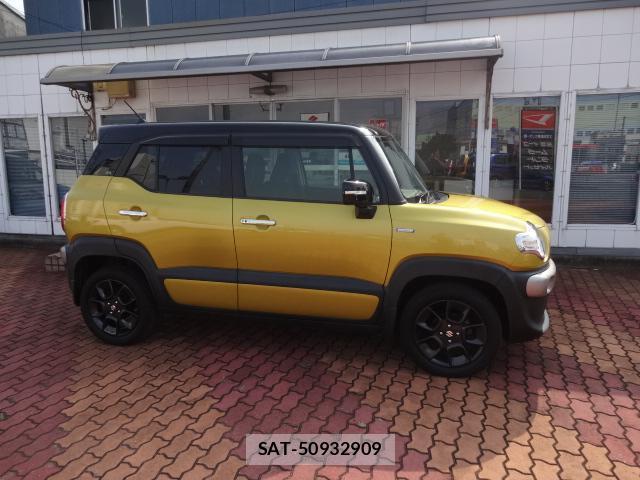 Suzuki X BEE 2018-06 8004881-15