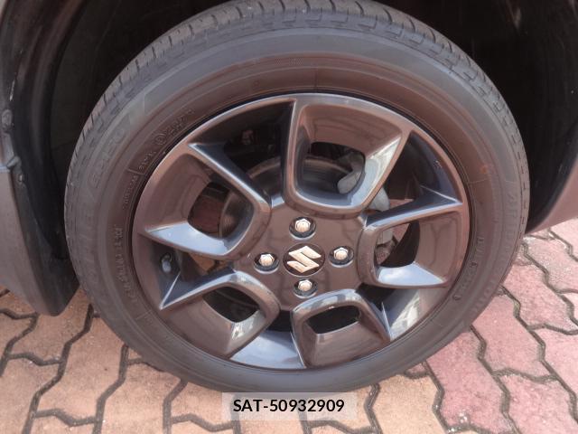 Suzuki X BEE 2018-06 8004881-17