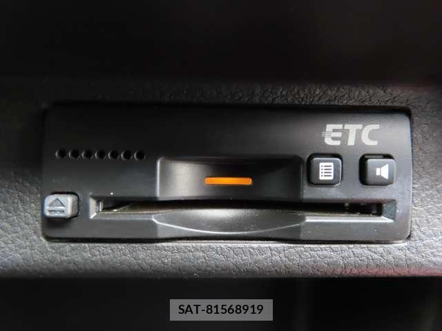 Suzuki X BEE 2018-10 8005155-3