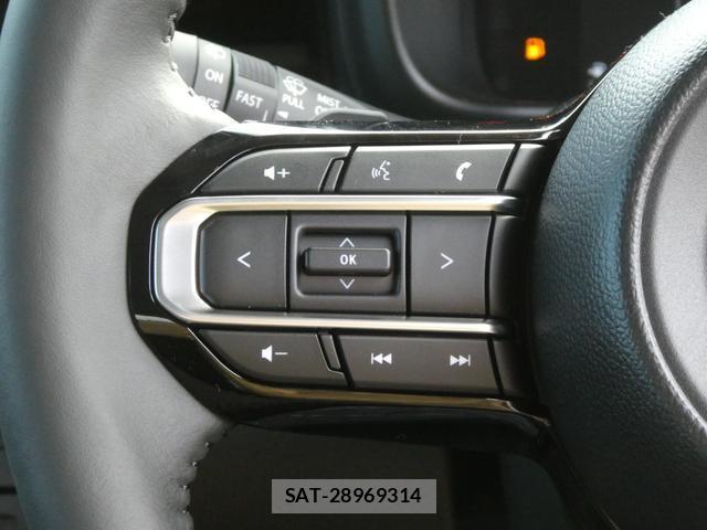 Suzuki X BEE 2025-12 8006168-12