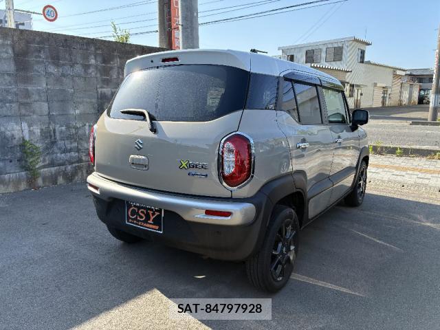 Suzuki X BEE 2021-08 8006305-10
