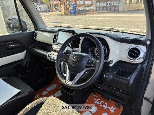 Suzuki X BEE 2021-08 8006305-13