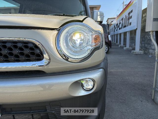 Suzuki X BEE 2021-08 8006305-8