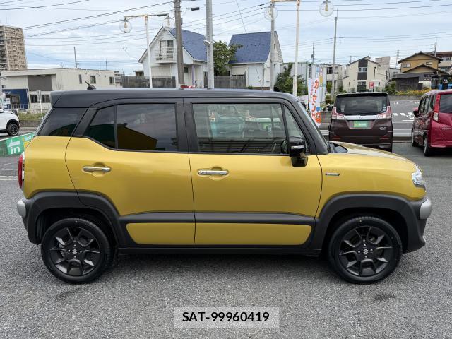 Suzuki X BEE 2018-07 8007238-12
